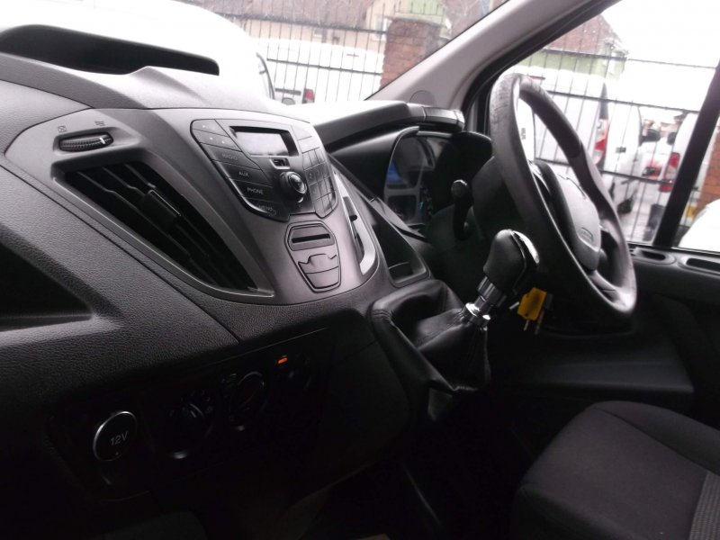 FORD TRANSIT CUSTOM