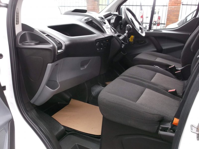 FORD TRANSIT CUSTOM