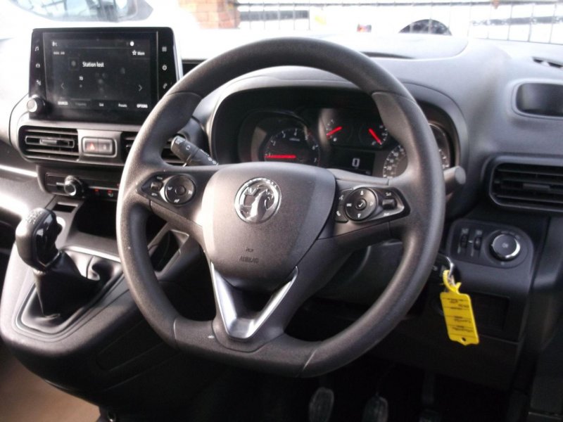 VAUXHALL COMBO