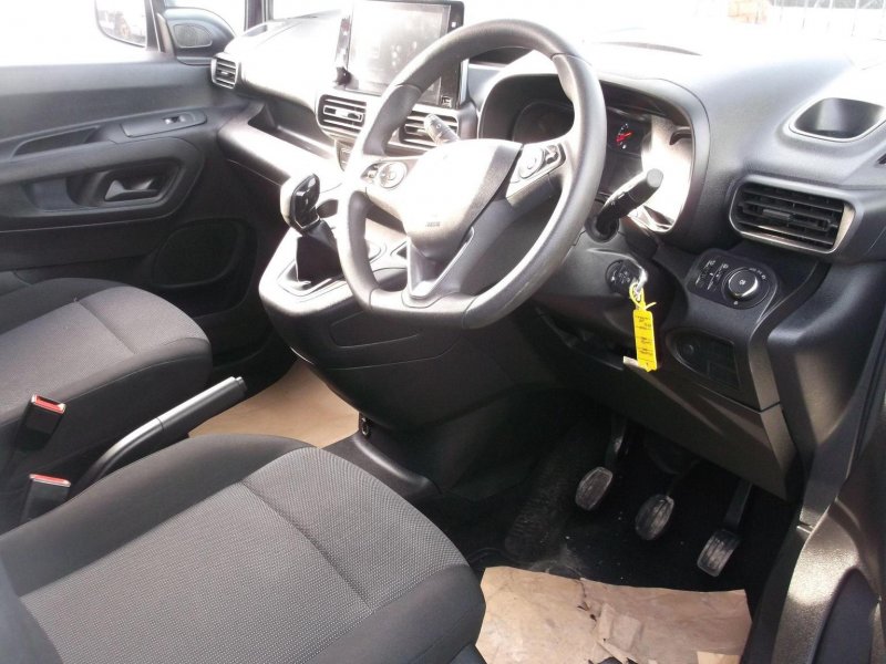 VAUXHALL COMBO