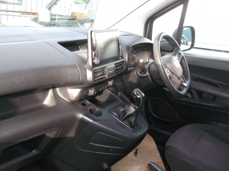 VAUXHALL COMBO