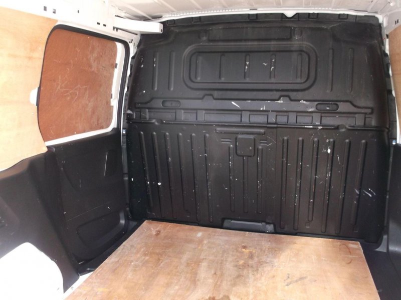 VAUXHALL COMBO