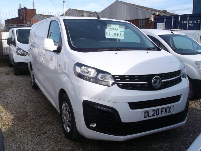 VAUXHALL VIVARO