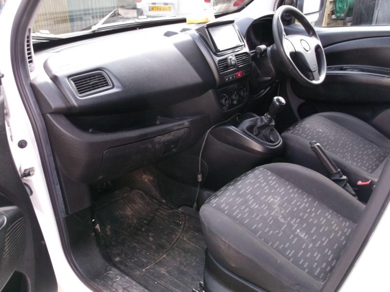 VAUXHALL COMBO