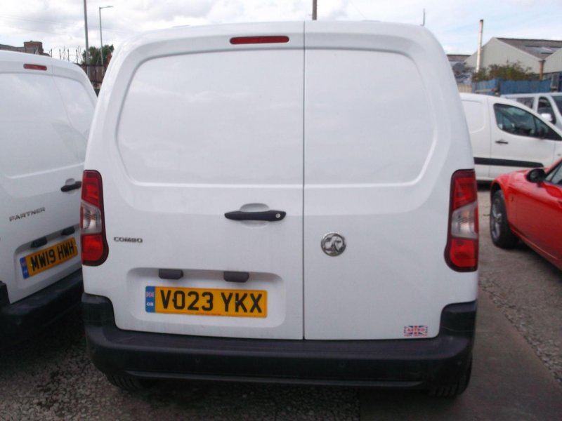 VAUXHALL COMBO