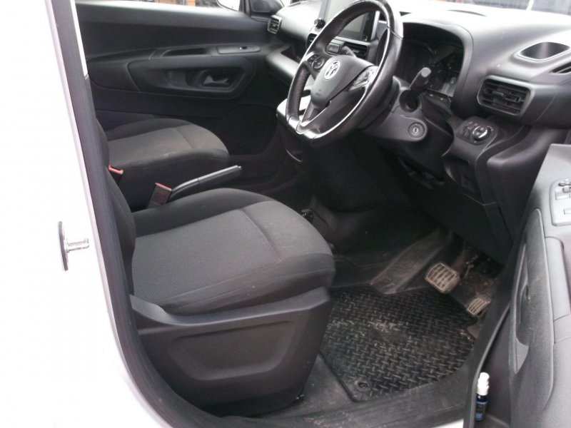 VAUXHALL COMBO