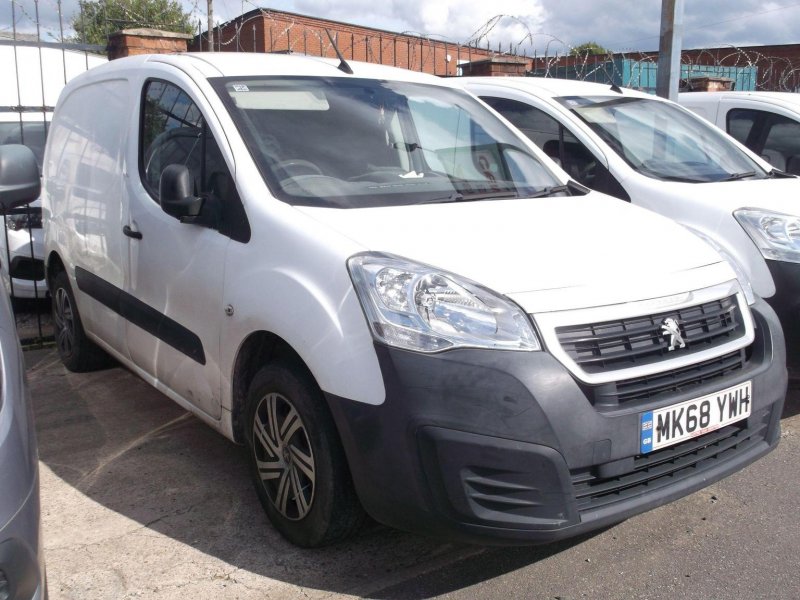 PEUGEOT PARTNER