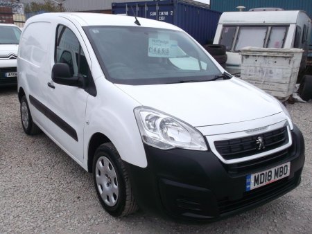 PEUGEOT